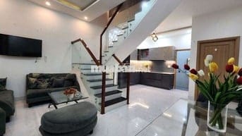 Nhà đẹp 2 tầng 3pn nội thất vào ở Thanh Khê