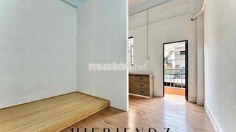 STUDIO TÁCH BẾP BAN CÔNG - GIÁ SIÊU HỜI NGAY TRUNG TÂM TÂN PHÚ