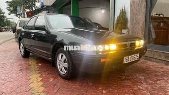 Nissan Cefiro 1993 - 100000 km