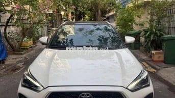Toyota Yaris Cross 2023 HEV  1.5 CVT - 36076 km
