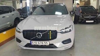 Volvo XC60 2021 T6 AWD Inscription - 71000 km