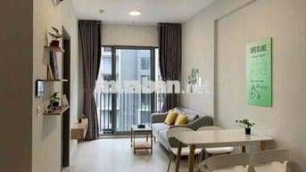 Bán căn 2pn 2wc gồm full nội thất, tháp D view nội khu sổ sẵn cc ngay