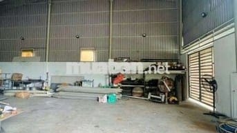 Cho Thuê Kho
Góc 200m2 KDC Đông Phú HG
Cách Trung Tâm Cần Thơ 7Km