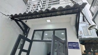Bán nhà đẹp lung linh ngay Hàng Xanh, Bình Thạnh, sổ hồng riêng