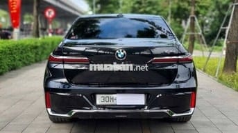 BMW 7 Series 2023 735Li M Sport - 16000 km