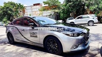 Mazda 3 AT 2017 màu Bạc, 67.000 km