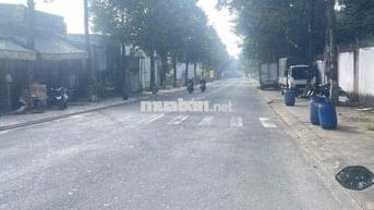 Lô góc buôn bán hố lang Tân Bình Dĩ An