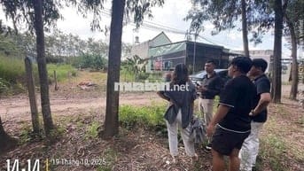 ✨Đất Hoà Lợi sắp lên nhựa 394,4 m2 có 80 thổ cư thích hợp xây trọ KCN