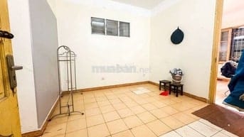 Phòng trọ 42m2 phố Tây Sơn, Q.Đống Đa