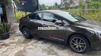 Kia Cerato 2016 2.0 AT - 72000 km
