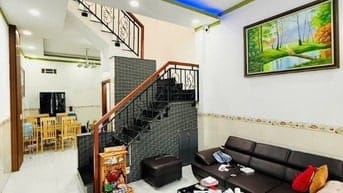 CHÚ NĂM ĐỊNH CƯ MỸ BÁN GẤP NHÀ GIÁ RẺ 1,98 TỶ - TRƯƠNG QUỐC DUNG - PN