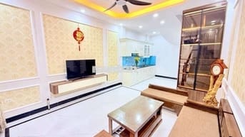 Bán nhà Đại Cát, ô tô đỗ cửa, 6 tầng Thang máy