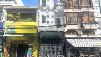 CHO THUÊ NHÀ KINH DOANH 3 TẦNG KHU VỰC TRUNG TÂM SẦM UẤT GIÁ 30 TRIỆU/