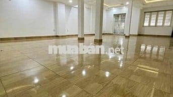 Cho thuê toà nhà 1 Trệt 3 lầu - Trần Quang Khải,Q1