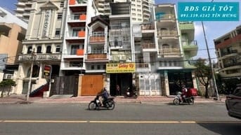 Bán nhà 2MT Chợ Lớn, 4 x 18m, 3.5 tấm, 15 tỷ.  (Tín Hưng)