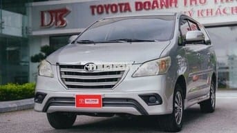 Toyota Innova 2015 2.0E - 230000 km