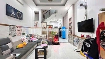 Bán Nhà Tô Ký Quận 12 - 3 Tầng 4,5m X 15,5m HxH - nhỉnh 5 Tỷ