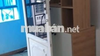 Phòng trọ nằm ở đường nguyễn thị minh khai, quận 1, gần hồ con rùa