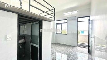 ✅ Phòng Cửa Sổ Lớn 30m2 - Sẵn Máy Lạnh, Tủ Đồ ✅ Cvpm Quang Trung