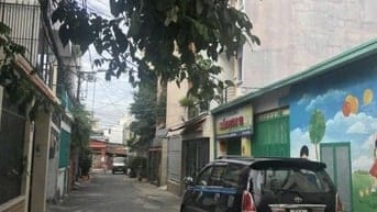 Cc gửi bán nhà hxh p13 bình thạnh dt 10,3x28 nhà 2 lầu giá 79 tr 1m2 