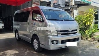 Xe Toyota Hiace 2010 Máy Xăng, Xe Lành Tính