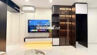 Bán gấp ! Tập thể Đại La, nhà đẹp, lôgoc,oto đỗ chân cầu thang 75m2