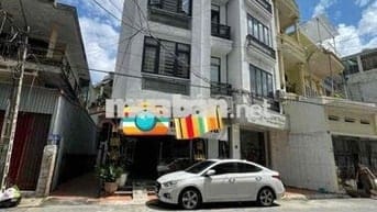 Cho thuê nhà mặt đường Vũ Chí Thắng 4 tầng