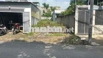 MT NHỰA 8M BÁN NHANH LÔ ĐẤT 135M2 GIÁ 650TR NGAY TT. CỦ CHI