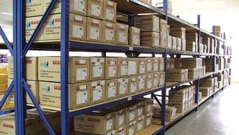 Tuyển gấp nam nữ 20 tuổi trở lên phụ kho cuối năm