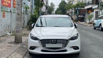 Mazda 3 2.0 phiên bản cao cấp nhất