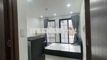 Cho Thuê Căn Hộ Studio Cửa Sổ Trời Lớn Thoáng Mát Ngay Trục Âu Cơ