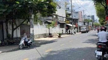 CHDV ngay KCN Sóng Thần ngang LỚN 6.2M 190M2 chỉ 12.7 tỉ