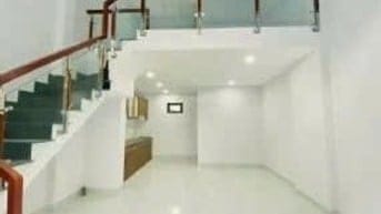 Bán Gấp Nhà Quận 2-2 Tầng- Mới Đẹp-Hẻm Rộng-Sổ Hồng Riêng -Chỉ 4,1 Tỷ