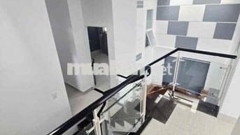 chính chủ cần bán nhà 2 tầng k oto 282 hà huy tập