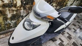 Attila Victoria 125cc cảng bấm Zin êm mới,cavet đủ