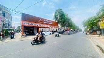 Bán nhà DT: 132,4m2 Thị trấn Cần Giuộc, Long An - GIÁ 2,9 tỷ