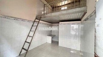 Phòng trọ 12m2 GÁC ĐÚC ngay kcn Tây Bắc, tường ốp gạch men mới