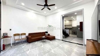CHO THUÊ BIỆT THỰ ĐẸP MỚI 4 PHÒNG NGỦ GẦN BIỂN PHÍA BẮC