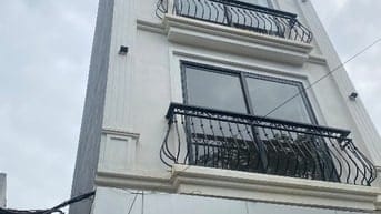 Nhà mới Ba Đình 7tầng thang máy. Oto tránh dừng đỗ ngày đêm.