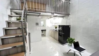 GÁC LỬNG MỚI TOANH, NỘI THẤT ĐẦY ĐỦ ĐỐI DIỆN ĐH BÁCH KHOA QUẬN 10