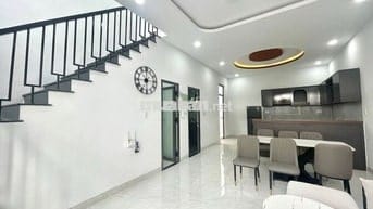 CHO THUÊ NHÀ MỚI XÂY 2 TẦNG  FULL NỘI THẤT PHÍA BẮC NHA TRANG
