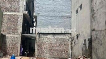 BÁN NHANH LÔ ĐẤT TẠI KIM QUAN VIỆT HƯNG Ô TÔ ĐỖ CỬA