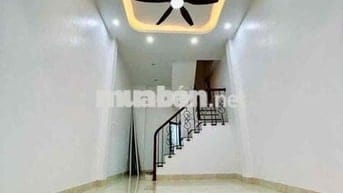 bán nhà mặt phố Chính Kinh- Thanh Xuân, DT: 30m2 chỉ nhỉnh 9 tỷ