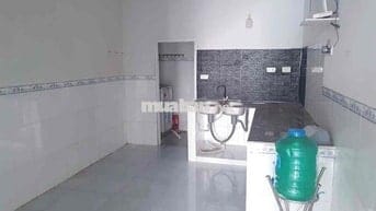 Nhà cho thuê hẻm Bibo gần trường Tiểu học & THCS Lê Bình