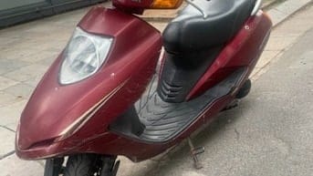 Cần bán xe Stream @125cc màu dfor, biển 29X9