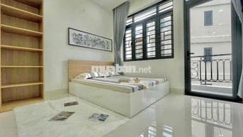 Phòng Full nội thất. Thang Máy. Hoàng Hoa Thám gần sân bay.