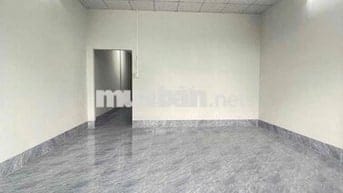 Nhà mới xây 5x16 KDC Hồng Loan