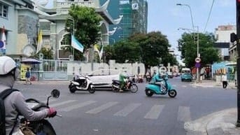 BÁN NHÀ MẶT TIỀN ĐƯỜNG LÊ VĂN SỸ QUẬN PHÚ NHUẬN