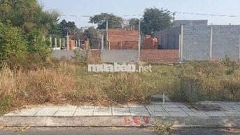 Gần KCN Phước Đông , thổ cư ODT Đô Thị , 185m2 giá bán 550tr . ngang 6