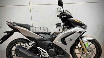 Cần tiền nên bán v4 xe như mới đi có 3800km